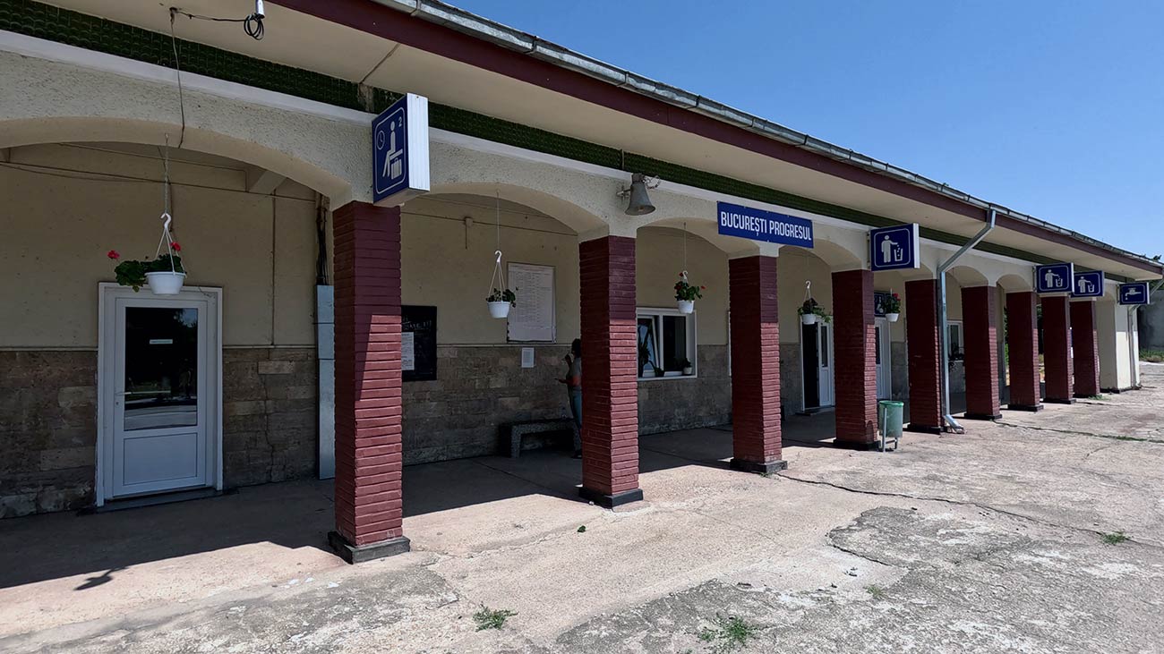 Bucharest Progresul Railway Station