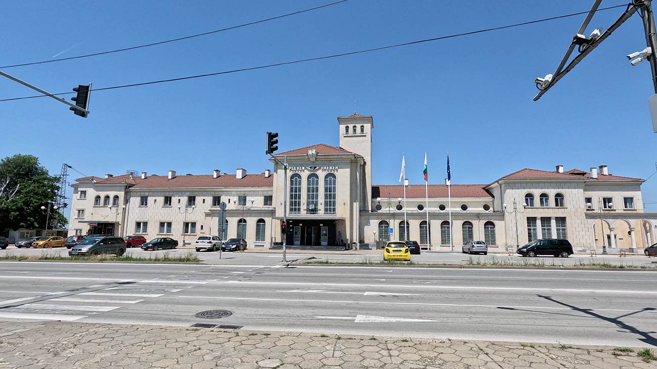 Pleven—Railway-station