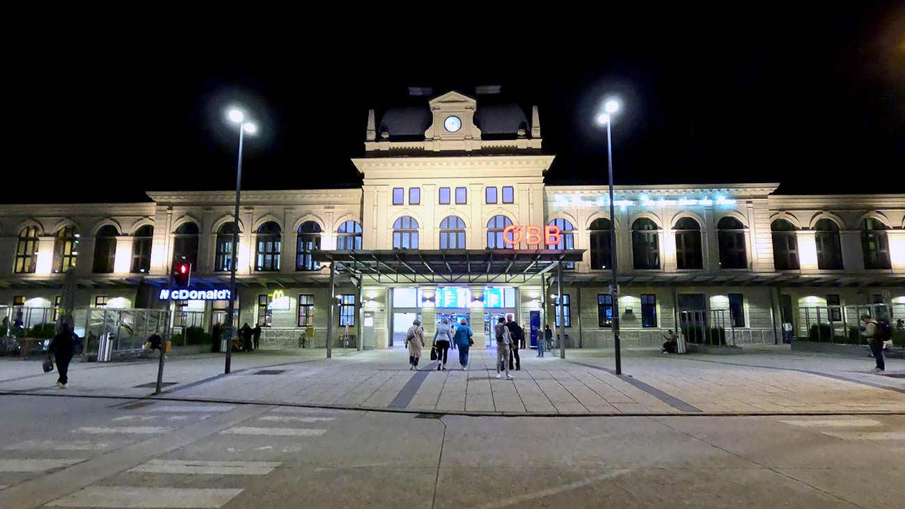 St.-Pölten—Railway-Station